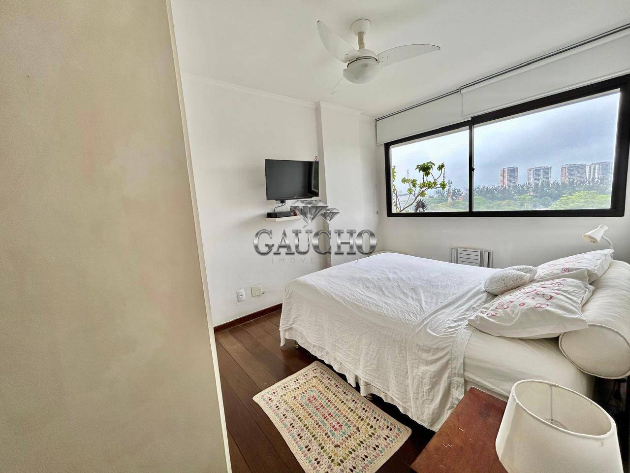 Apartamento à venda com 2 quartos, 91m² - Foto 12