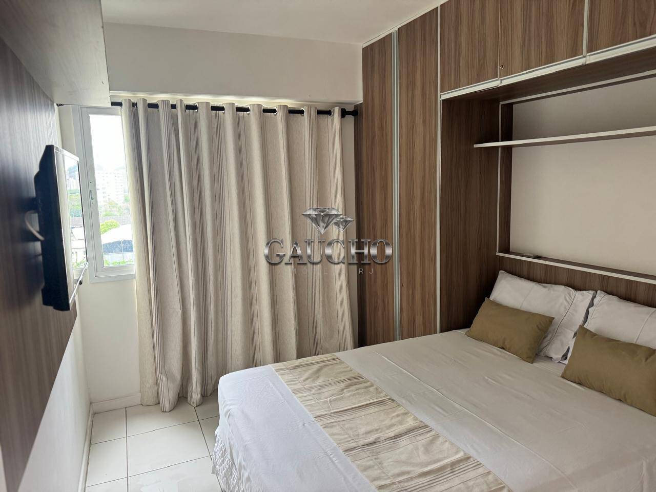 Apartamento à venda com 2 quartos, 67m² - Foto 21