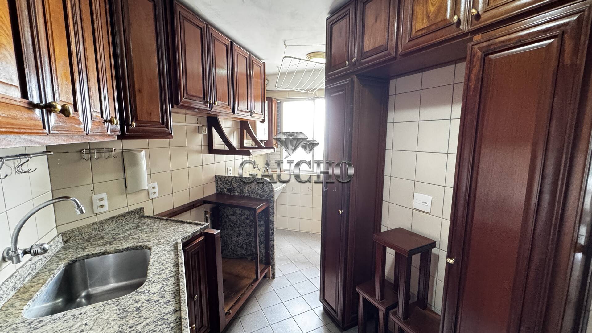 Apartamento à venda com 3 quartos, 74m² - Foto 18