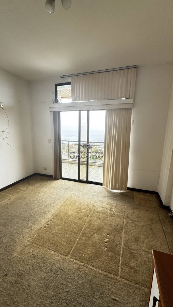 Apartamento à venda com 4 quartos, 223m² - Foto 21