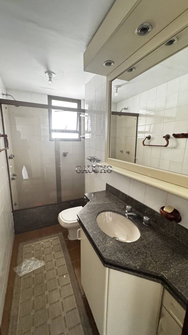 Apartamento à venda com 4 quartos, 223m² - Foto 28