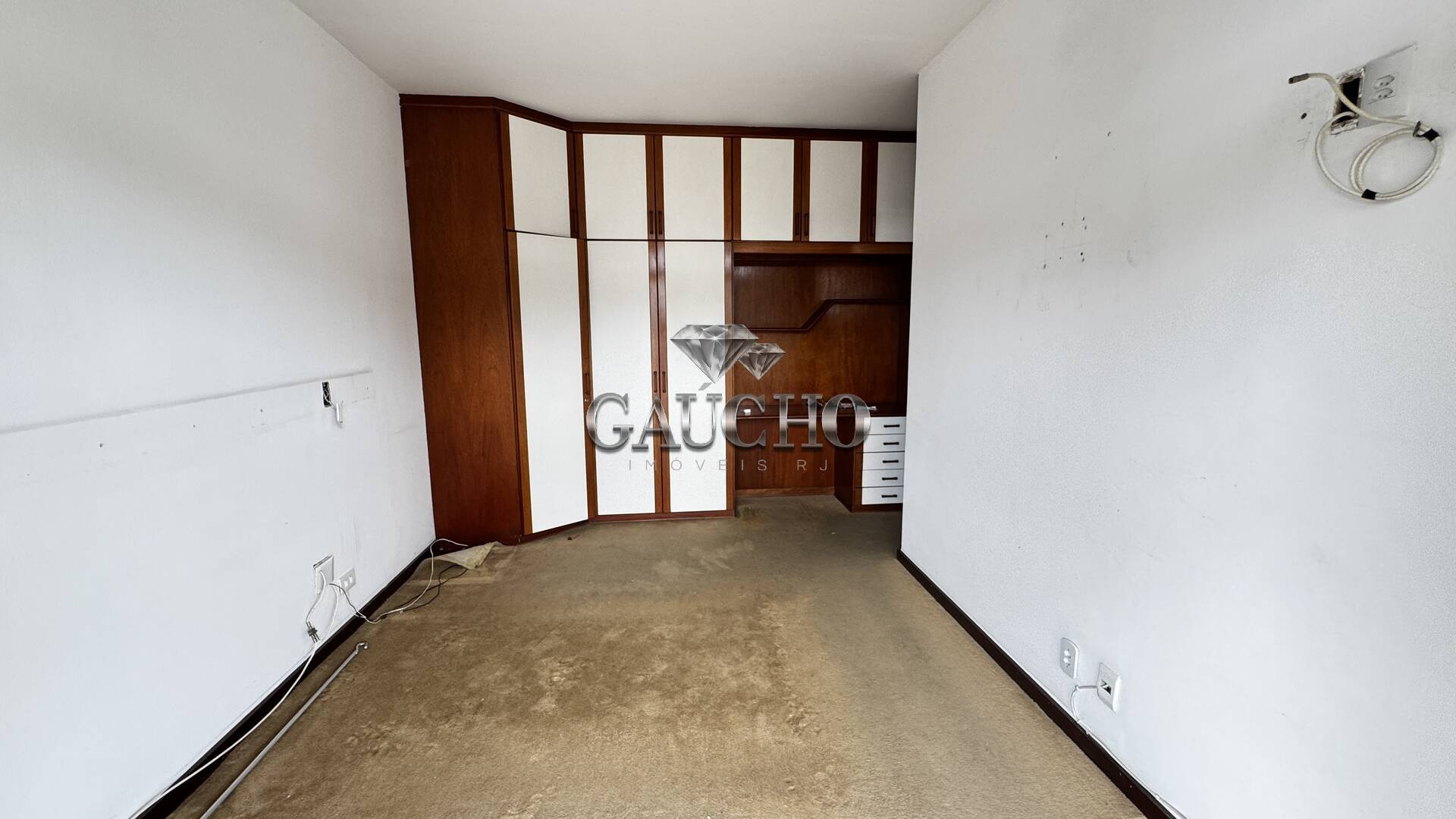 Apartamento à venda com 4 quartos, 223m² - Foto 33