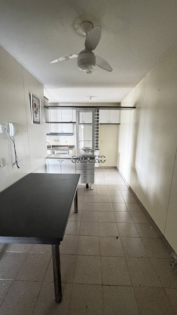 Apartamento à venda com 4 quartos, 223m² - Foto 36