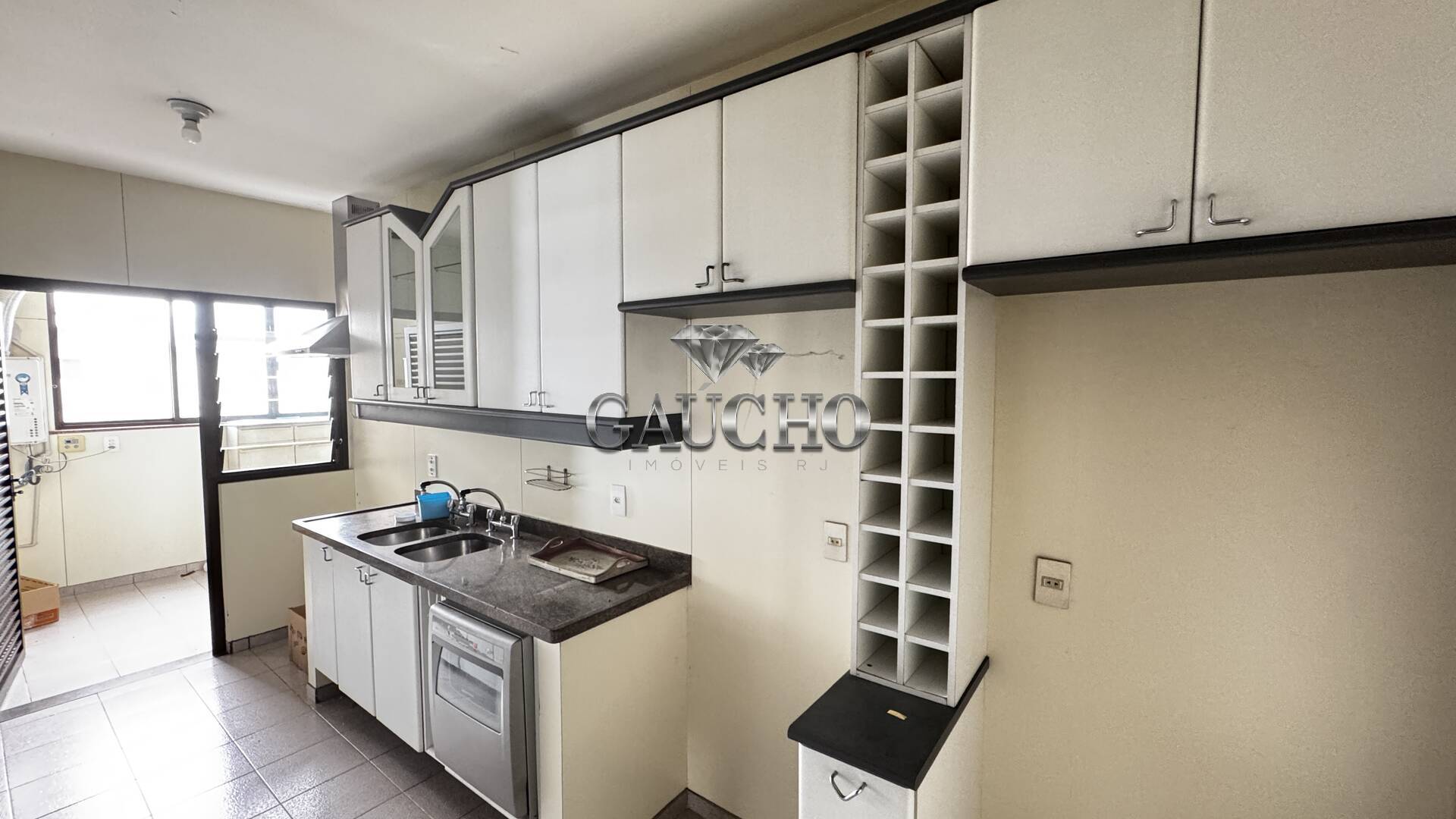 Apartamento à venda com 4 quartos, 223m² - Foto 39