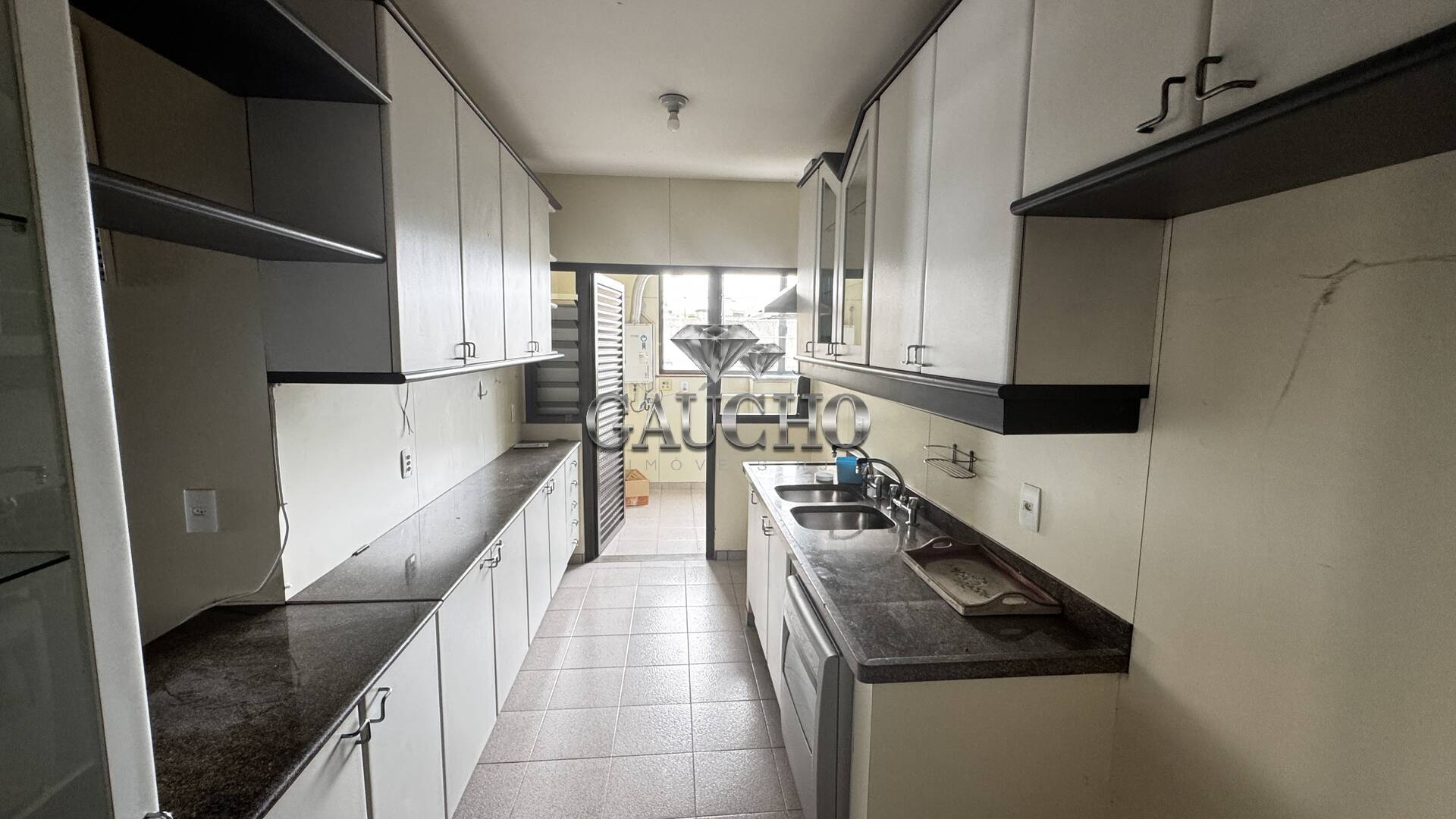 Apartamento à venda com 4 quartos, 223m² - Foto 41