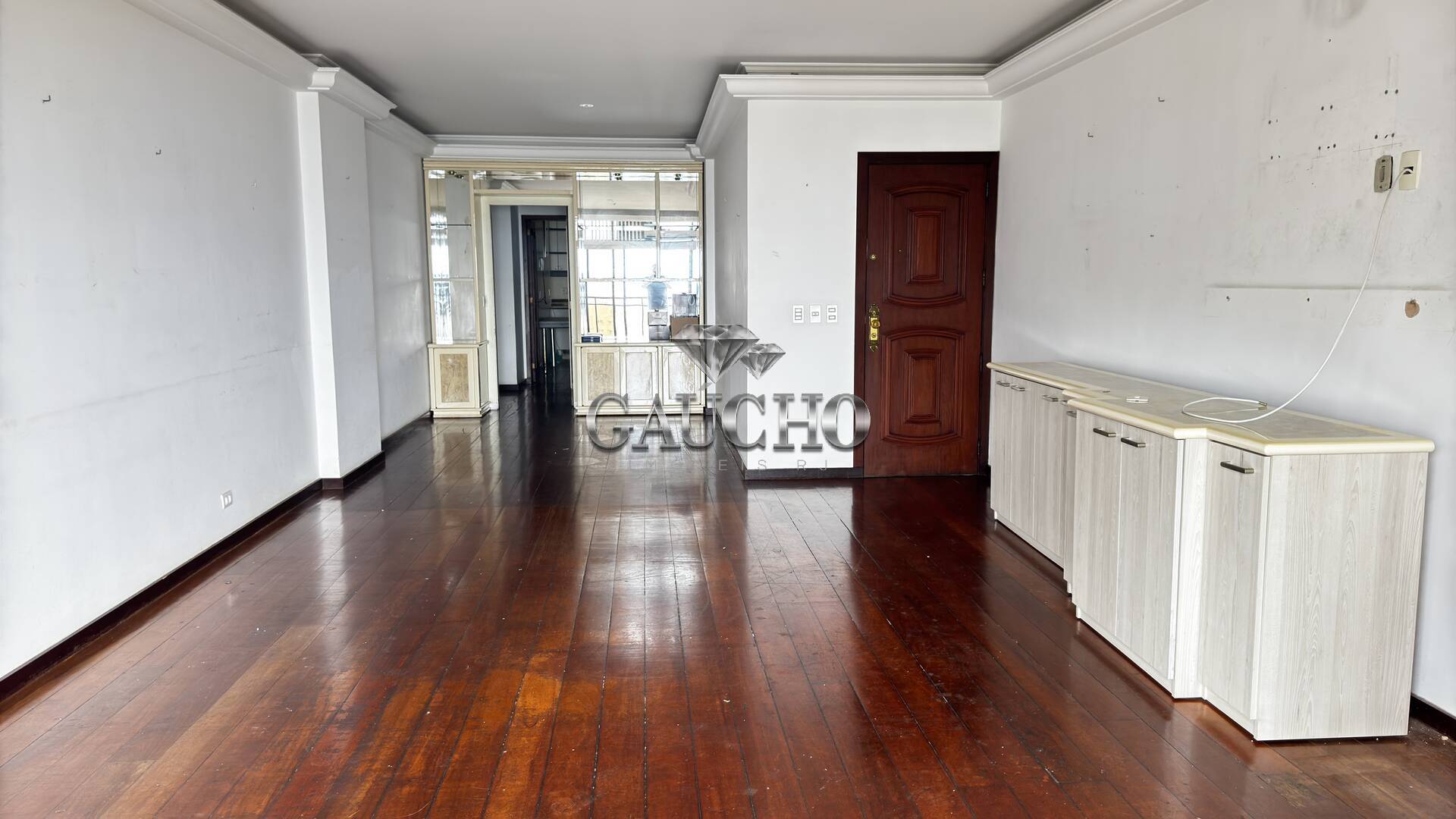 Apartamento à venda com 4 quartos, 223m² - Foto 14