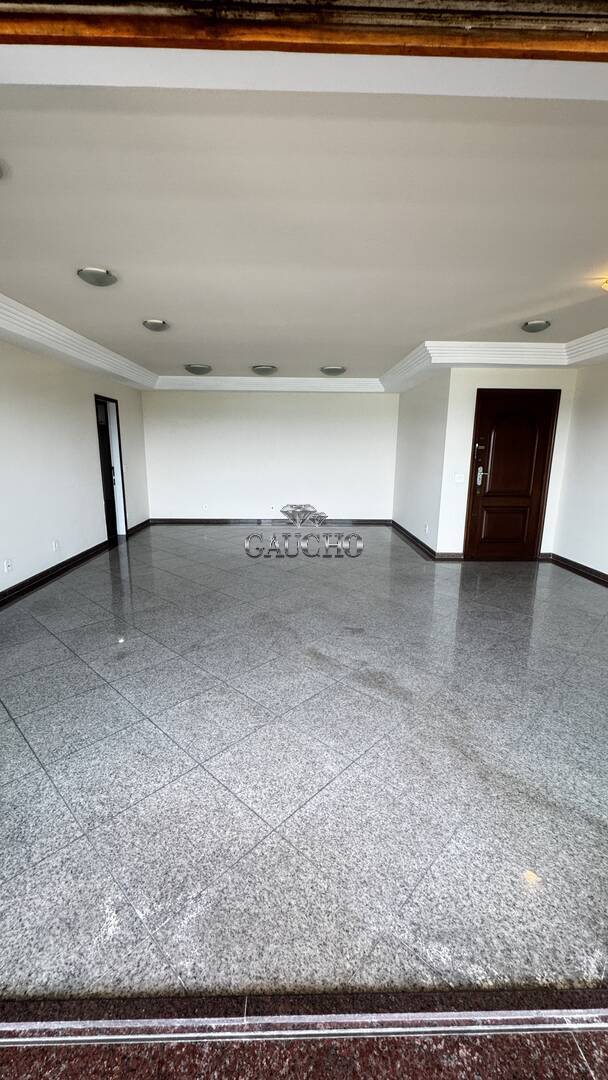 Apartamento à venda com 4 quartos, 204m² - Foto 29