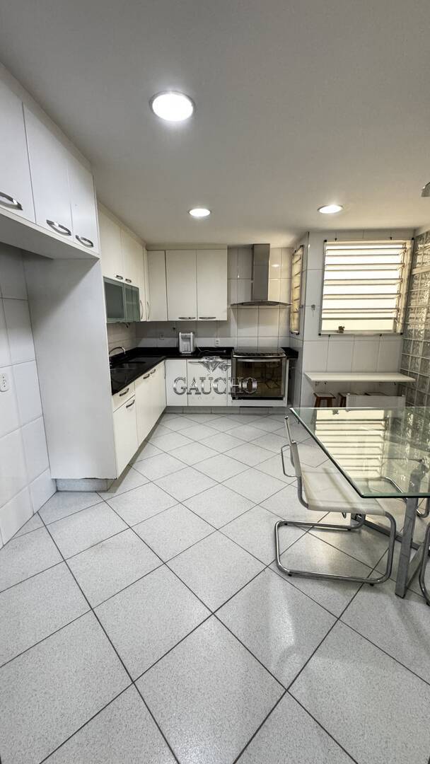 Apartamento à venda com 4 quartos, 204m² - Foto 43