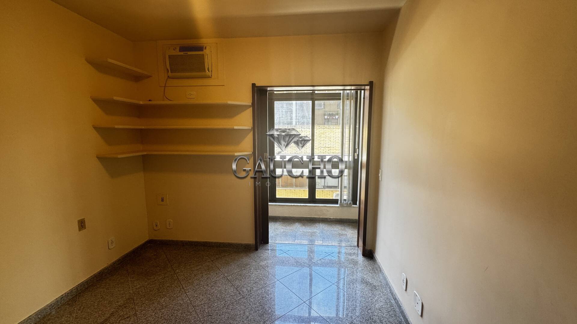 Apartamento à venda com 4 quartos, 204m² - Foto 46