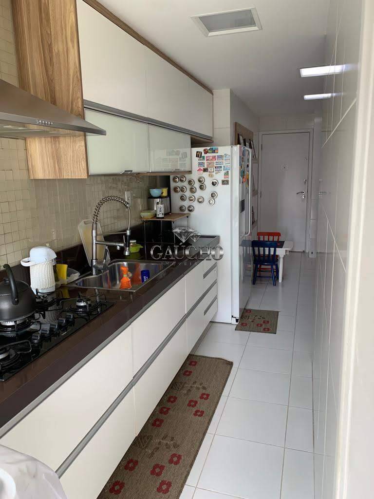 Apartamento à venda com 3 quartos, 139m² - Foto 12