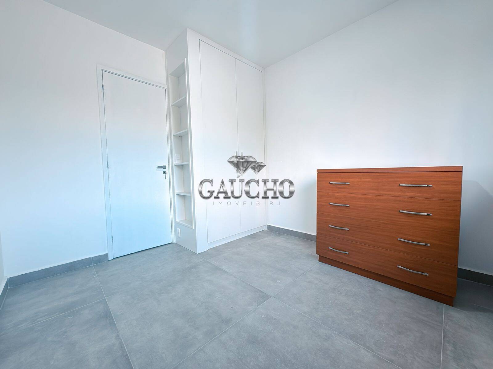 Apartamento à venda com 2 quartos, 95m² - Foto 8