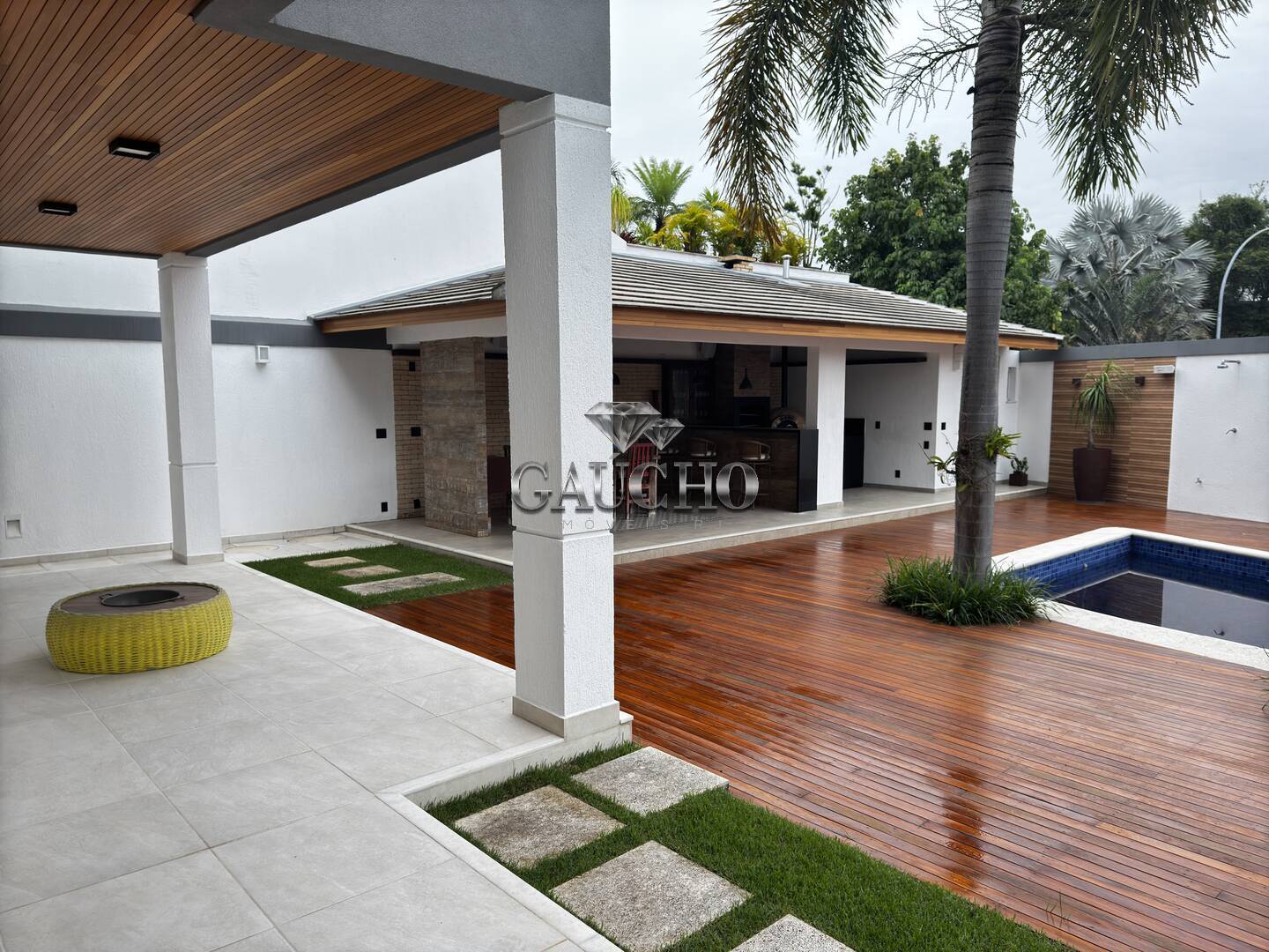 Casa à venda com 5 quartos, 550m² - Foto 17