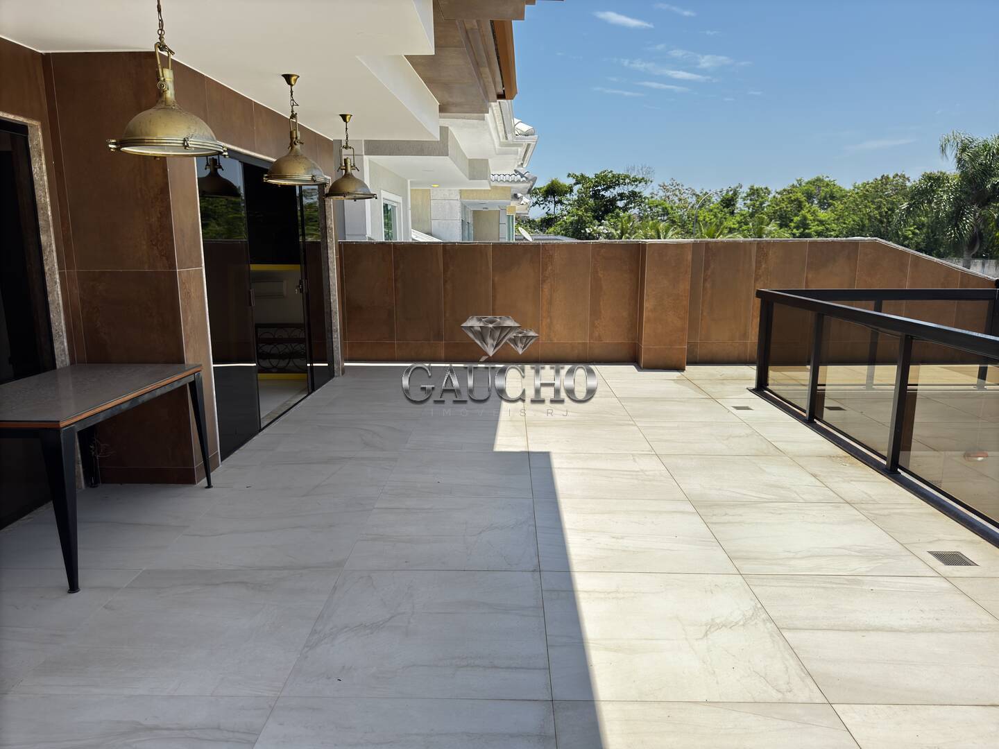 Casa à venda e aluguel com 4 quartos, 375m² - Foto 26