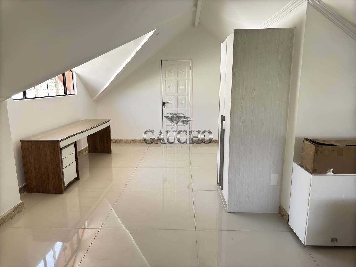 Casa à venda e aluguel com 4 quartos, 375m² - Foto 38