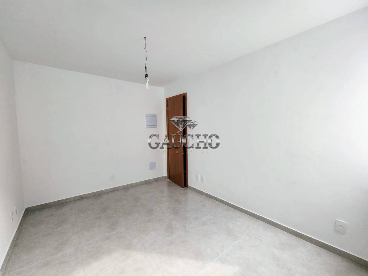 Apartamento à venda com 4 quartos, 180m² - Foto 11