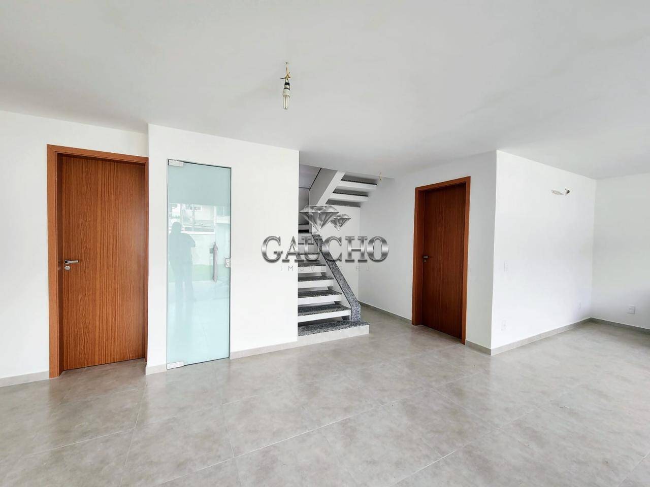 Apartamento à venda com 4 quartos, 180m² - Foto 22