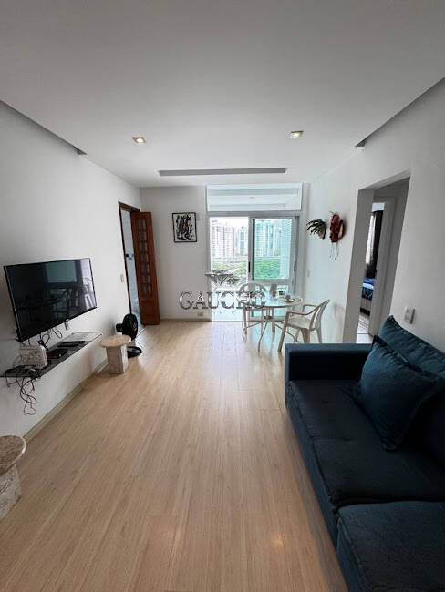 Apartamento à venda com 2 quartos, 72m² - Foto 5