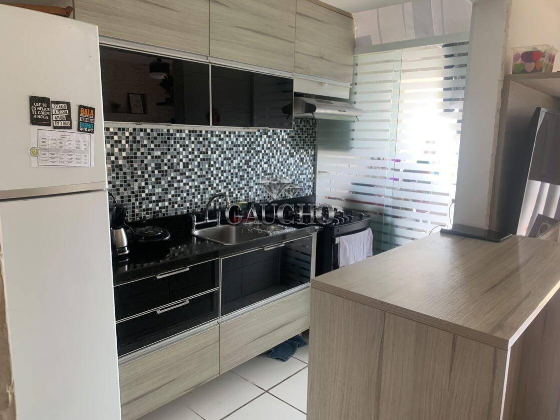 Apartamento à venda com 3 quartos, 75m² - Foto 7