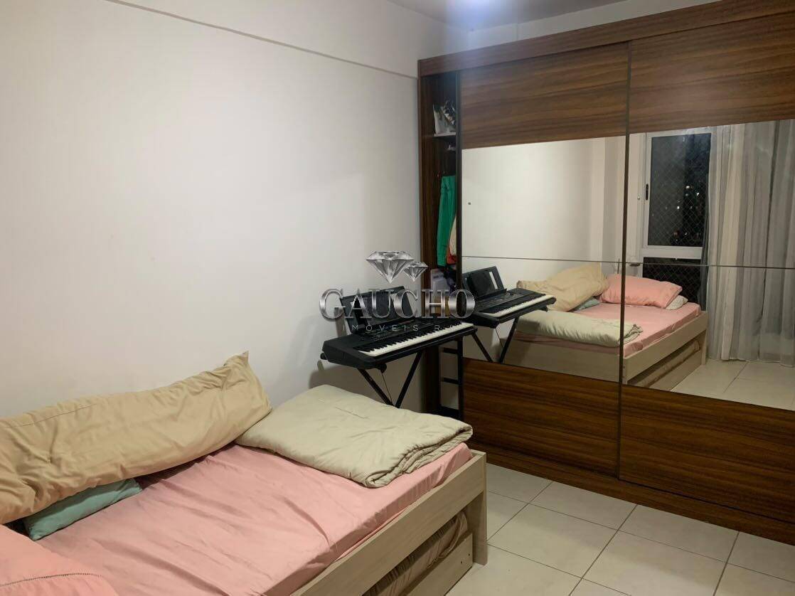 Apartamento à venda com 3 quartos, 75m² - Foto 21