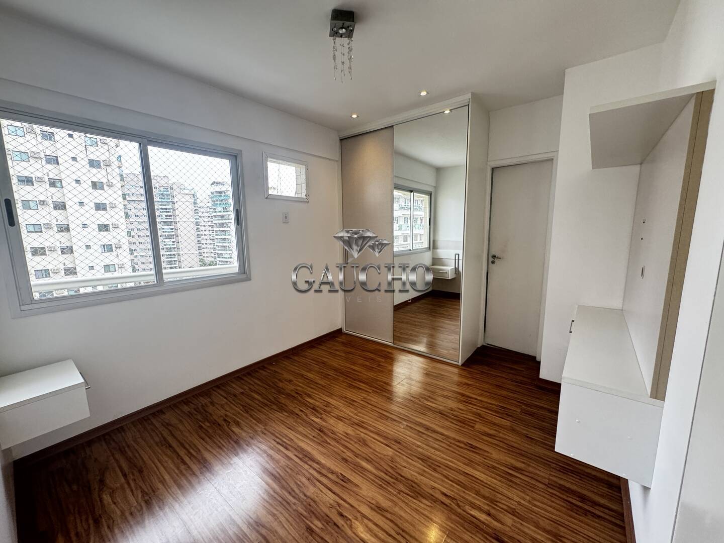 Apartamento à venda com 2 quartos, 68m² - Foto 43