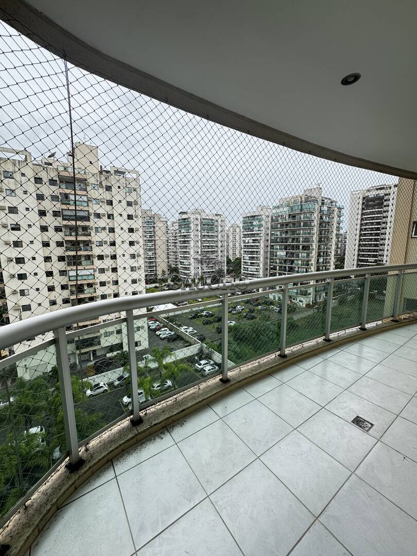 Apartamento à venda com 2 quartos, 68m² - Foto 10