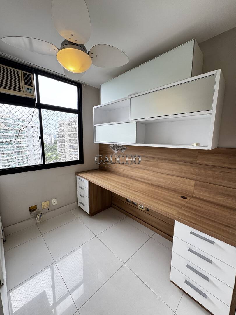 Apartamento à venda com 3 quartos, 68m² - Foto 29