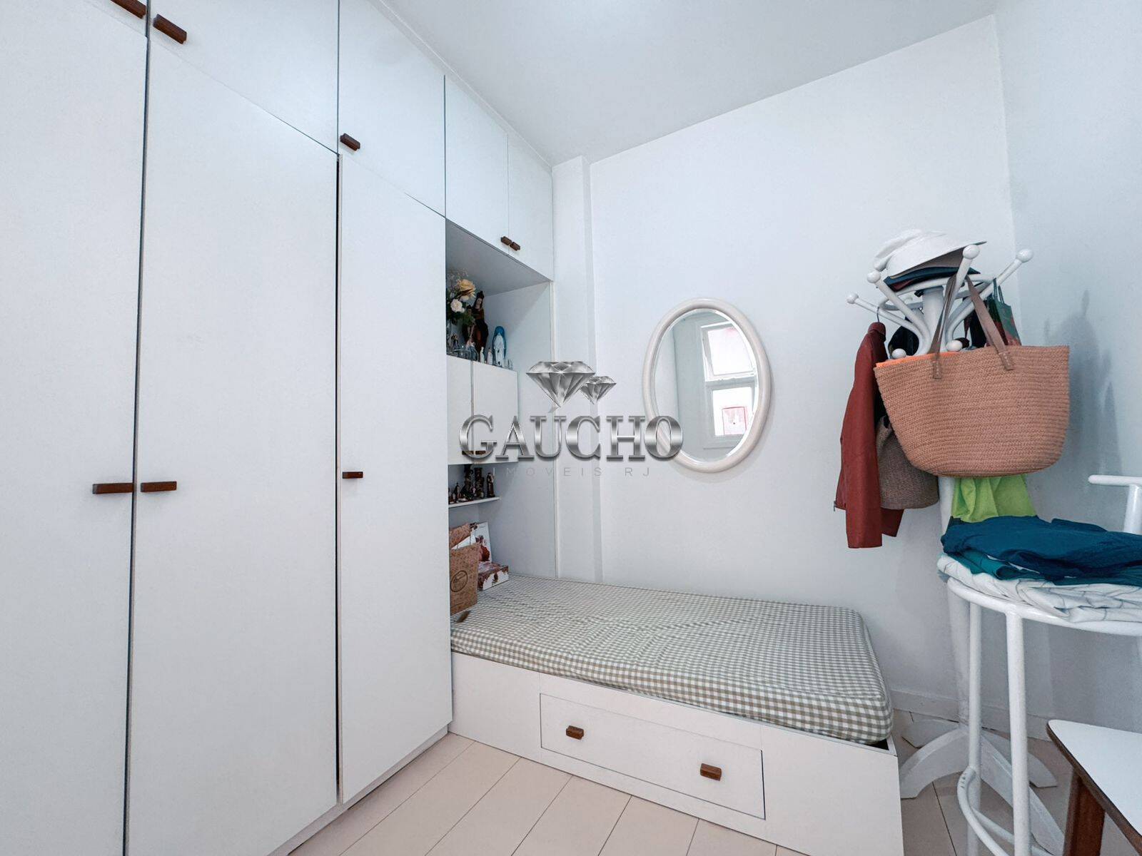 Apartamento à venda com 3 quartos, 121m² - Foto 13