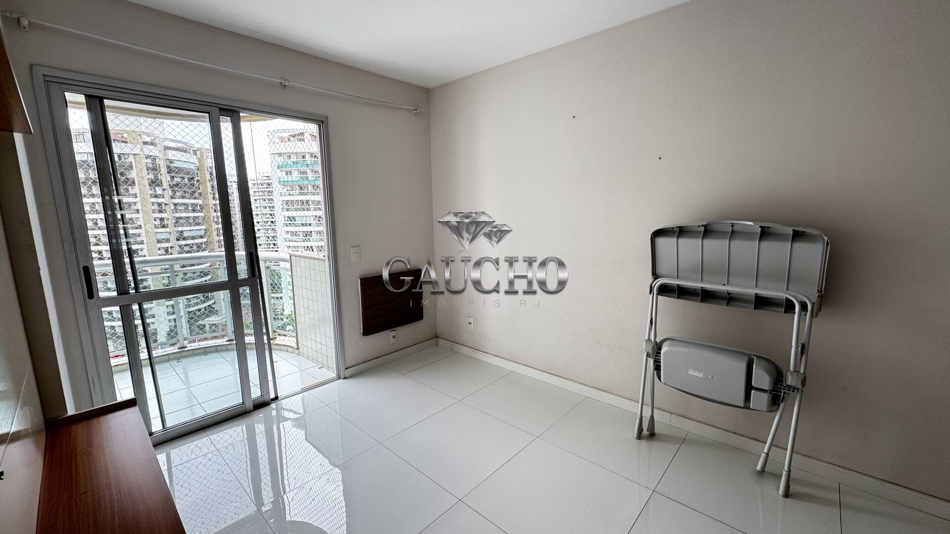 Apartamento à venda com 3 quartos, 77m² - Foto 17