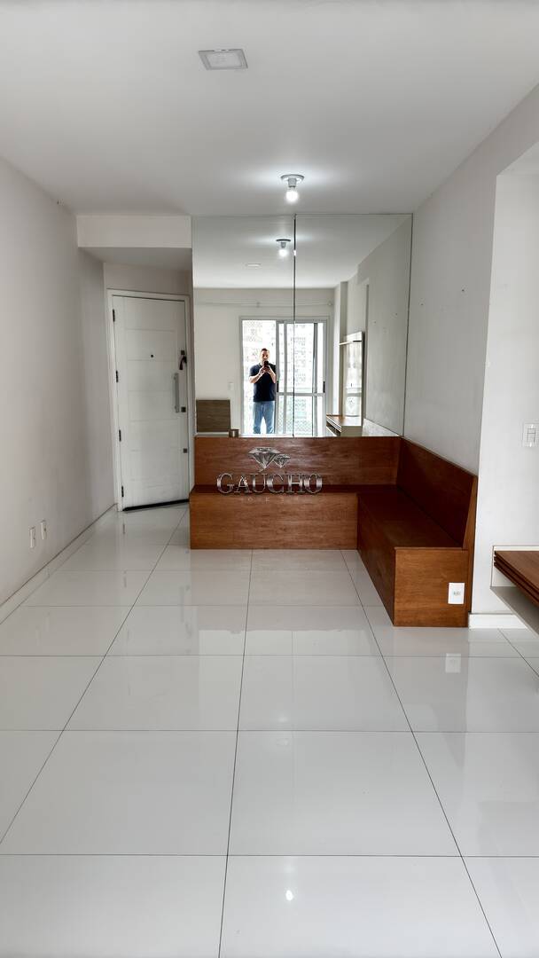 Apartamento à venda com 3 quartos, 77m² - Foto 8