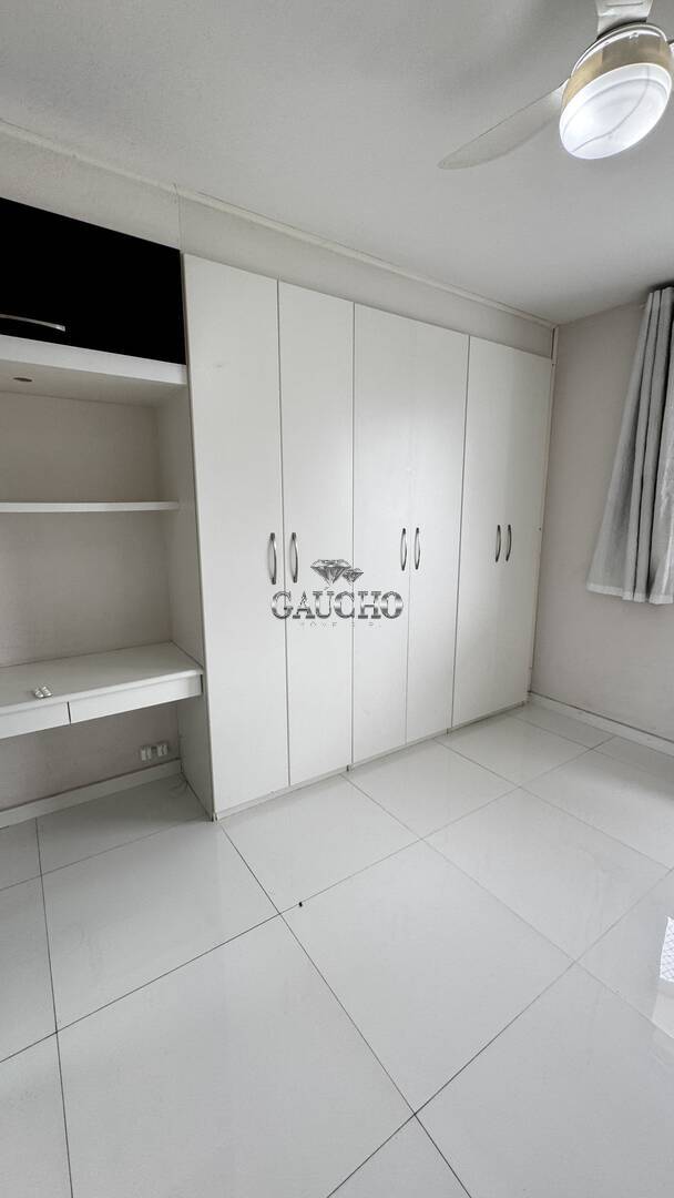 Apartamento à venda com 3 quartos, 77m² - Foto 30