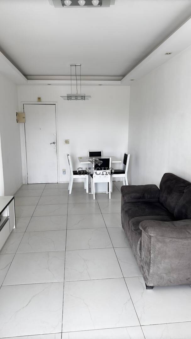 Apartamento à venda com 1 quarto, 50m² - Foto 19