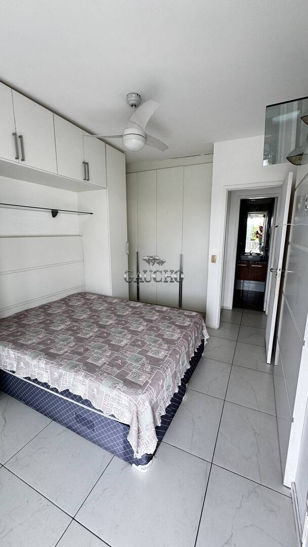 Apartamento à venda com 1 quarto, 50m² - Foto 23