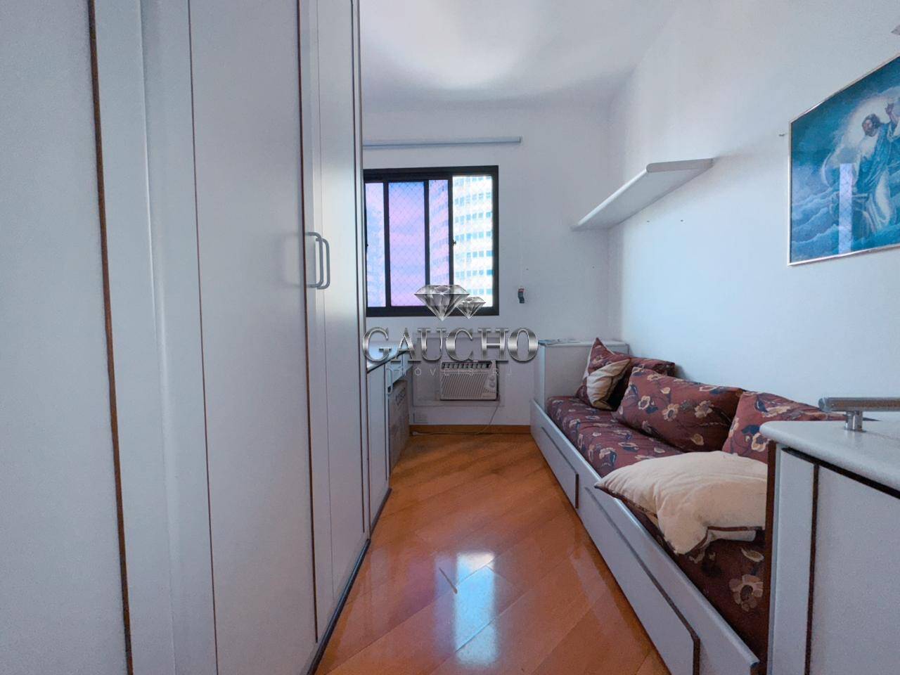 Apartamento à venda com 2 quartos, 65m² - Foto 16