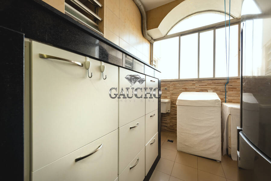 Apartamento à venda com 4 quartos, 183m² - Foto 24