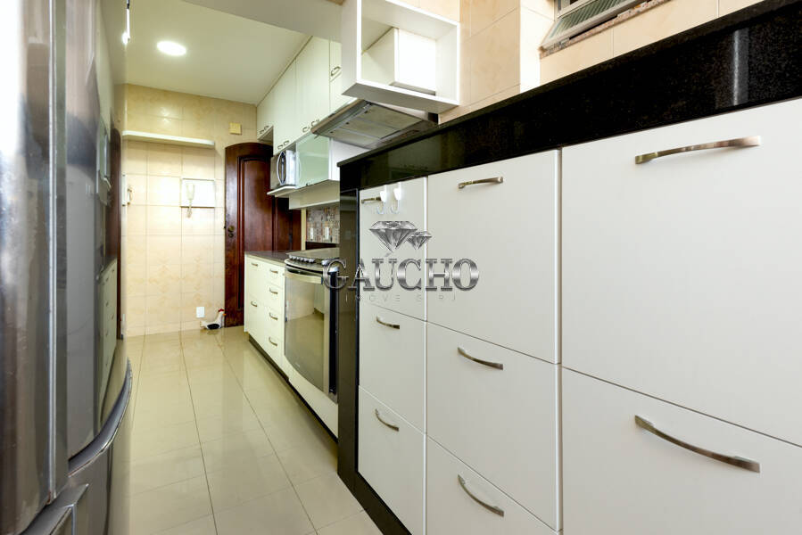 Apartamento à venda com 4 quartos, 183m² - Foto 25