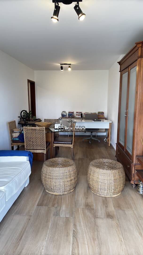 Apartamento à venda com 1 quarto, 74m² - Foto 10