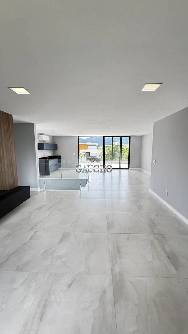 Casa à venda e aluguel com 5 quartos, 490m² - Foto 44