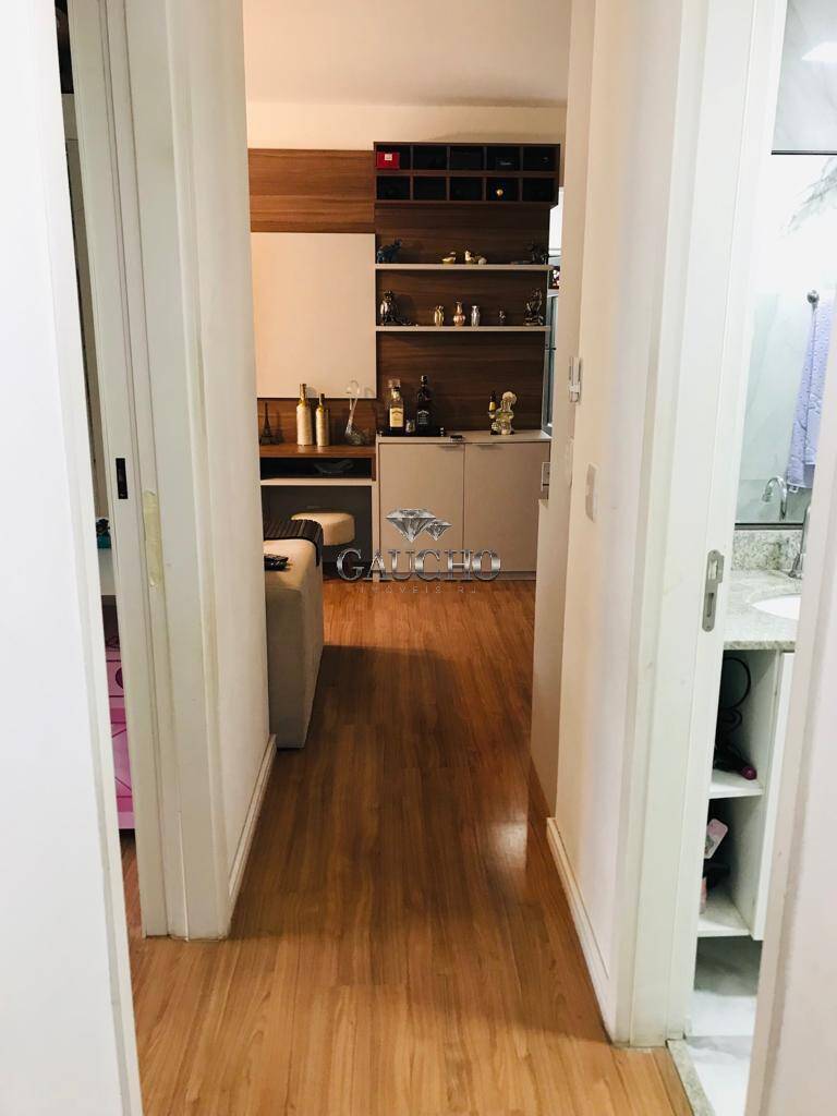 Apartamento à venda com 3 quartos, 81m² - Foto 21