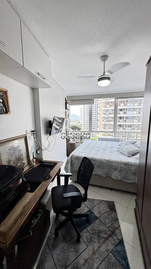 Apartamento à venda com 2 quartos, 86m² - Foto 22