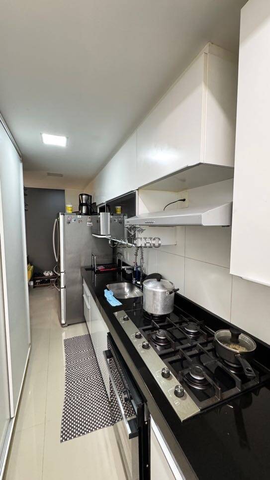 Apartamento à venda com 3 quartos, 123m² - Foto 22