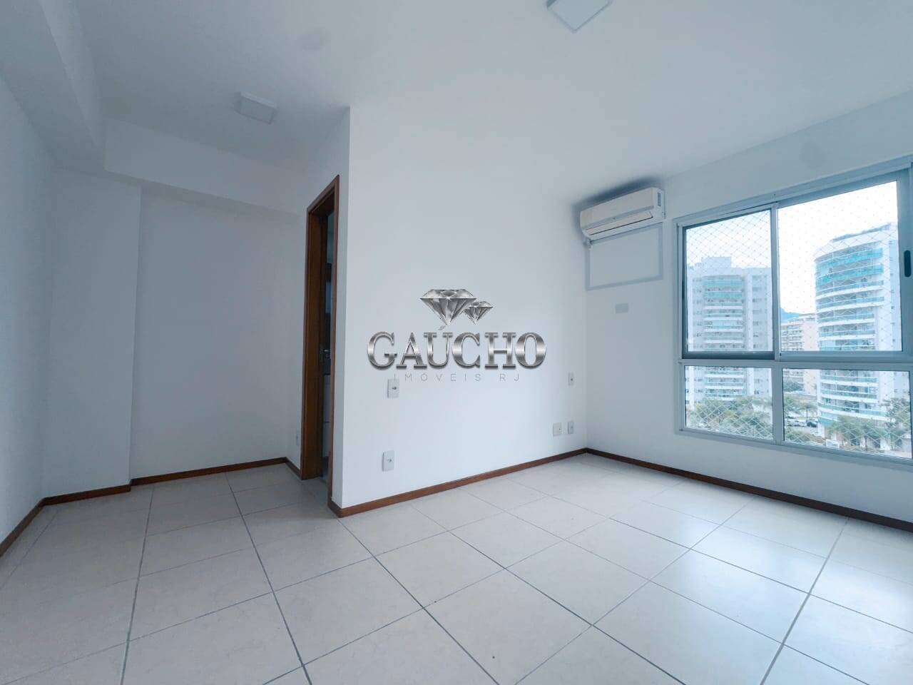 Apartamento à venda com 3 quartos, 75m² - Foto 15