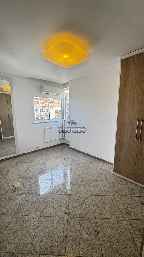 Cobertura à venda com 4 quartos, 247m² - Foto 14