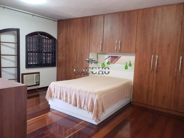 Casa à venda com 4 quartos, 145m² - Foto 20