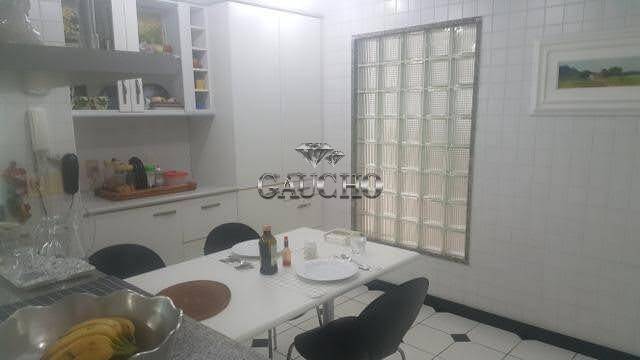 Casa à venda com 4 quartos, 600m² - Foto 11