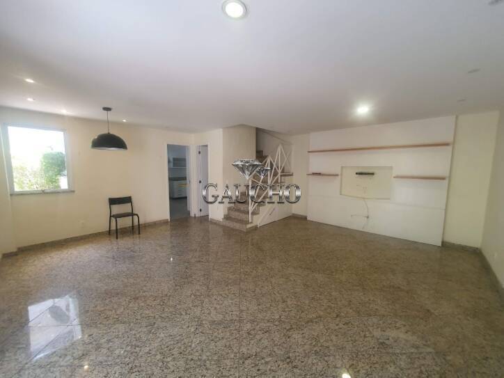 Casa à venda com 4 quartos, 240m² - Foto 20