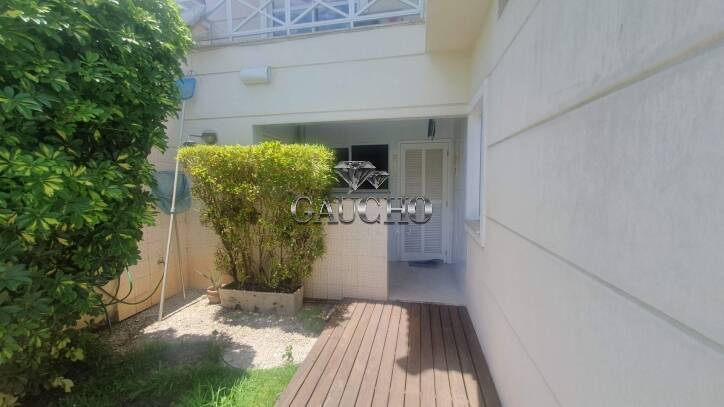 Casa à venda com 4 quartos, 240m² - Foto 24