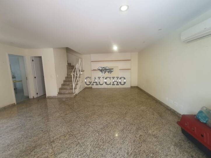 Casa à venda com 4 quartos, 240m² - Foto 27