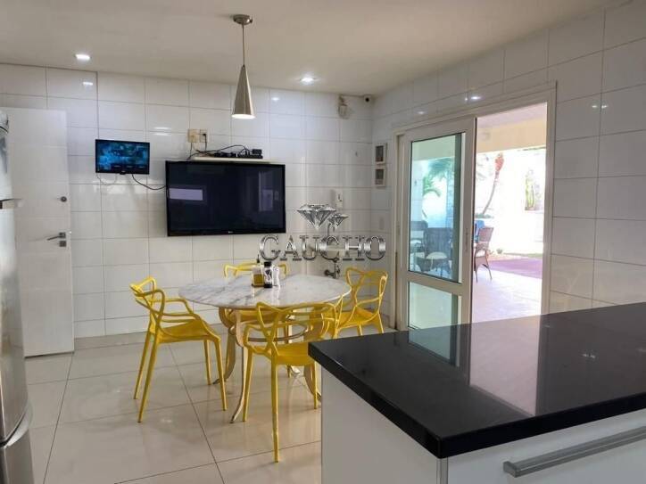 Casa à venda com 4 quartos, 616m² - Foto 6