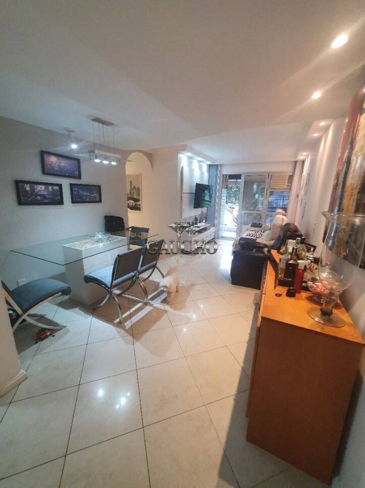 Apartamento à venda com 3 quartos, 83m² - Foto 20