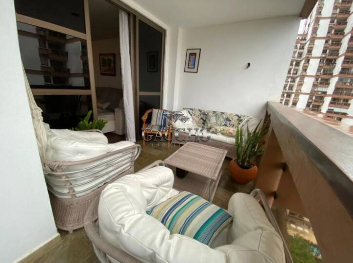 Apartamento à venda com 2 quartos, 100m² - Foto 7